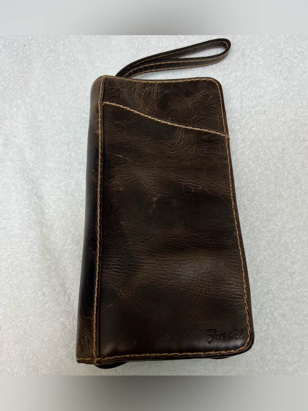 Fossil Brown Leather Wristlet Clutch Wallet wth Passport Pocket